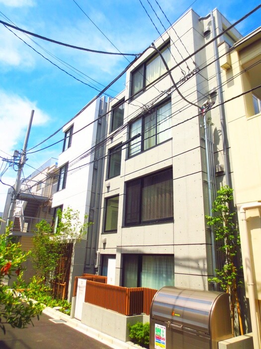 物件外観写真3　(外観写真)