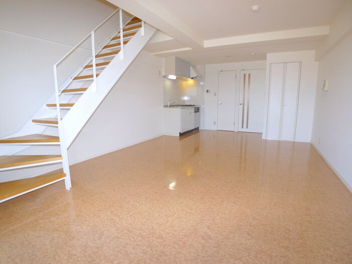 物件内観写真8　(居室)