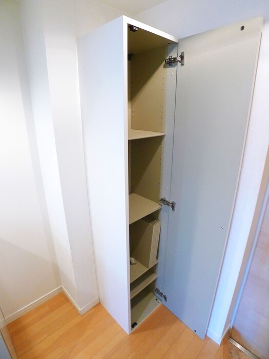 物件内観写真18　(靴箱)