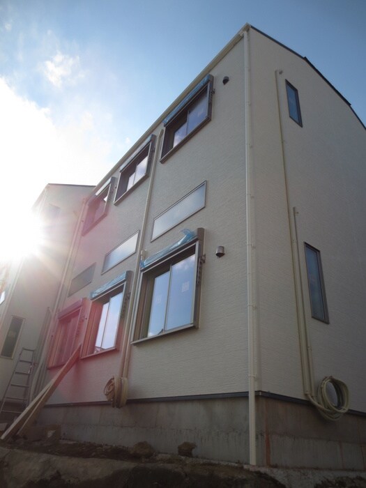 物件外観写真3　(外観写真)