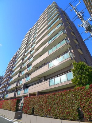 ライオンズステージ南浦和７０２外観写真