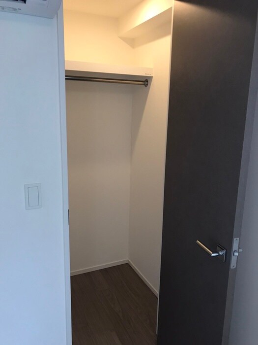 物件内観写真13　(収納)