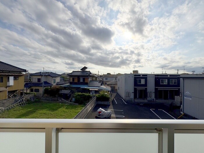 物件内観写真22　(室内からの展望)