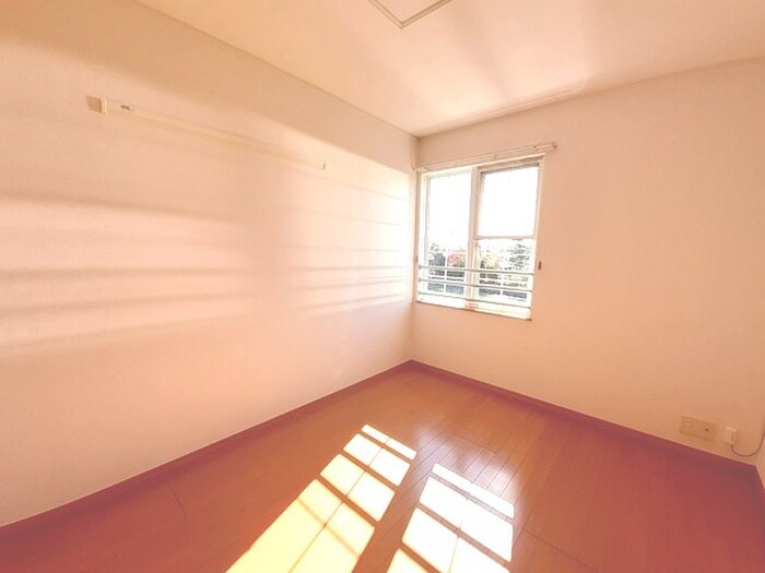 物件内観写真14　(居室)