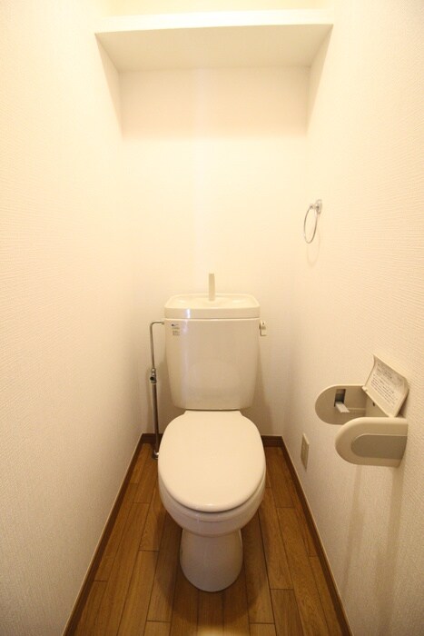 物件内観写真14　(トイレ)