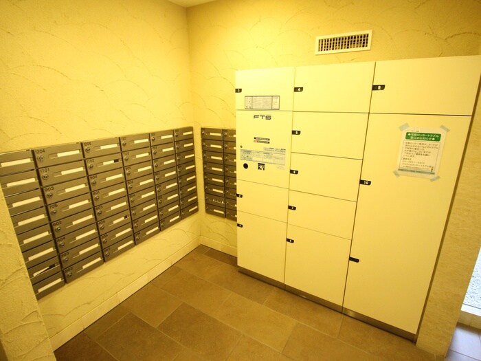 物件外観写真6　(建物設備)