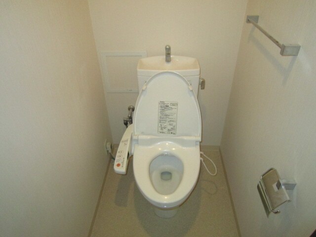 物件内観写真12　(トイレ)