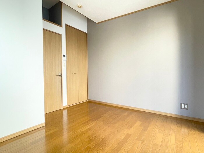 物件内観写真9　(居室)