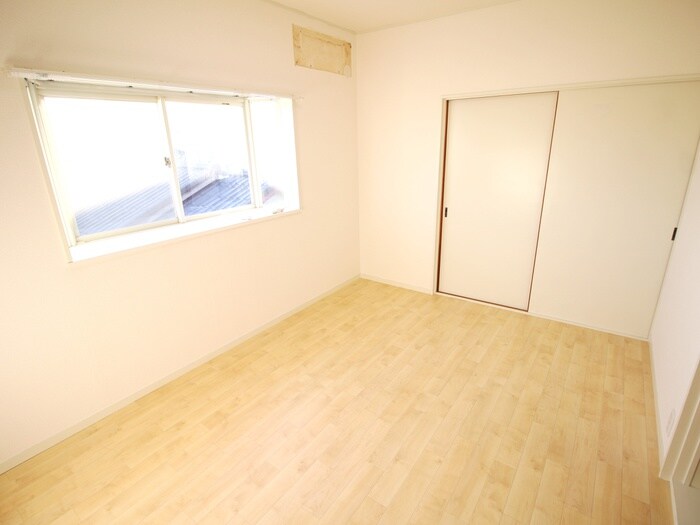 物件内観写真15　(室内からの展望)