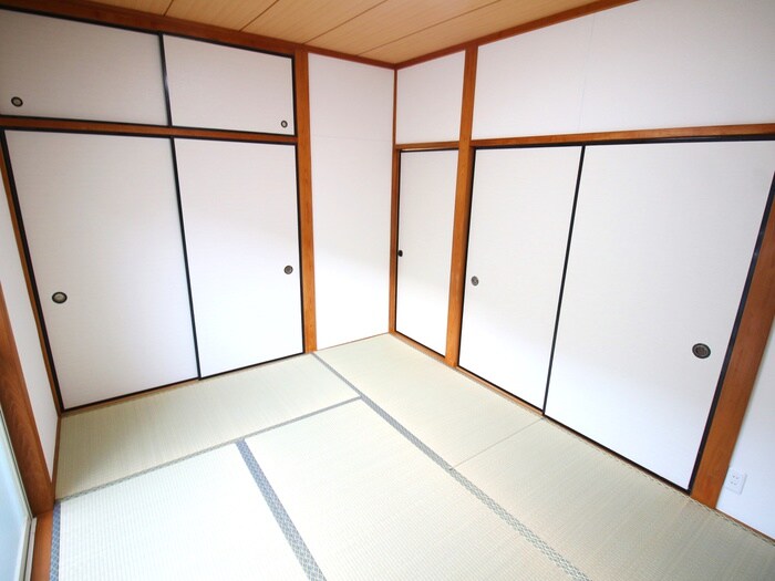 物件内観写真16　(居室)