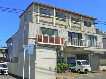 上信マンション外観写真