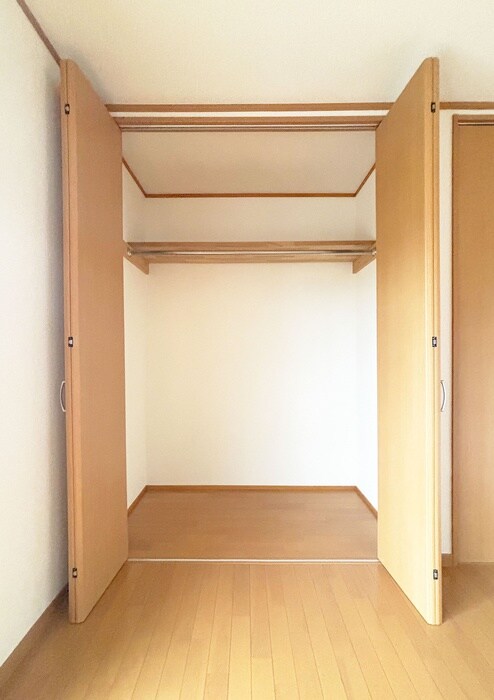 物件内観写真13　(収納)