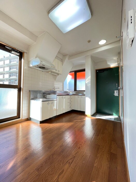 物件内観写真18　(居室)