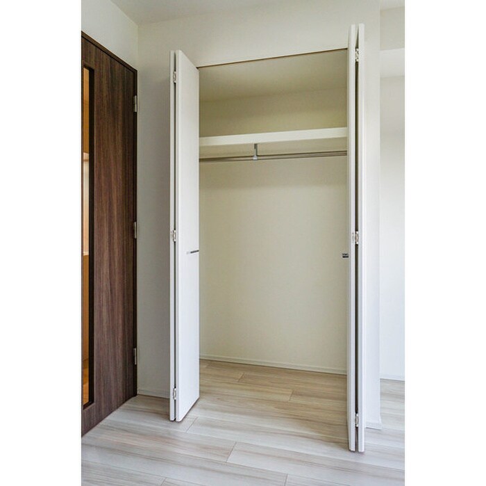 物件内観写真14　(収納)