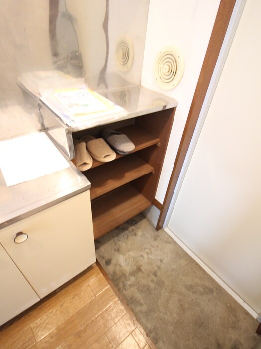 物件内観写真19　(靴箱)