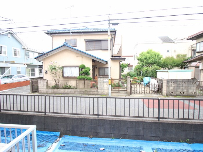 物件内観写真22　(室内からの展望)