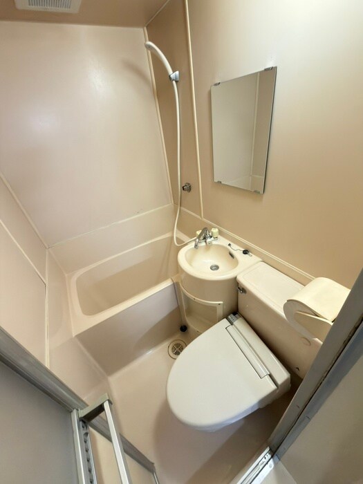 物件内観写真12　(バス／シャワールーム等)