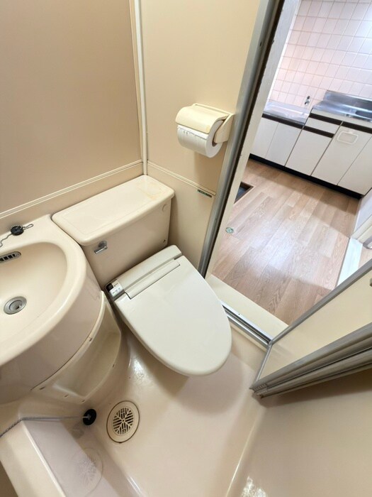 物件内観写真17　(トイレ)