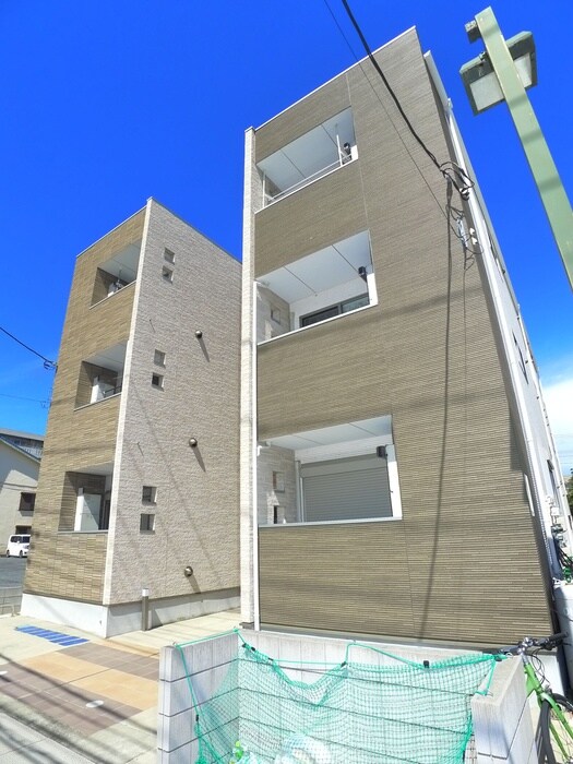 物件外観写真1　(外観写真)