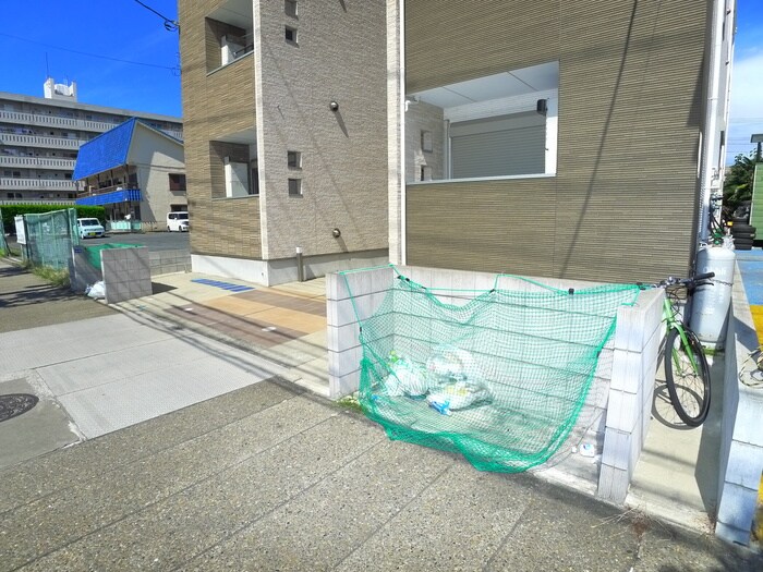 物件外観写真3　(建物設備)