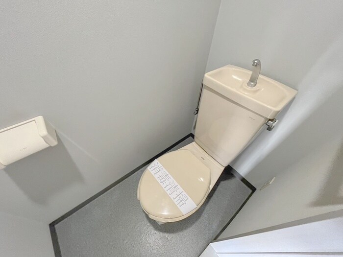 物件内観写真13　(トイレ)