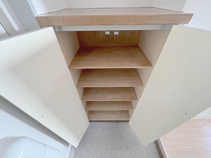 物件内観写真14　(靴箱)