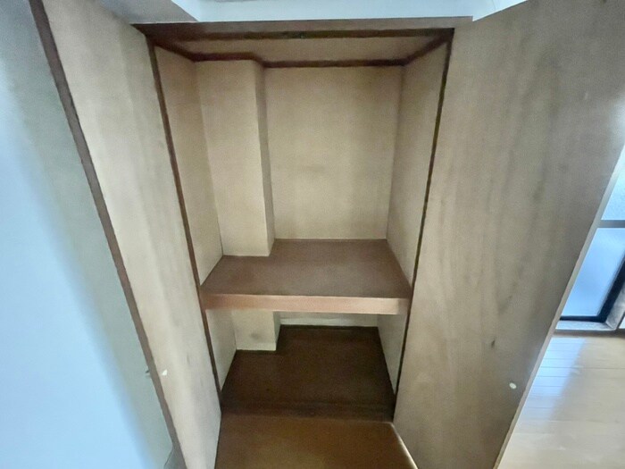 物件内観写真11　(収納)