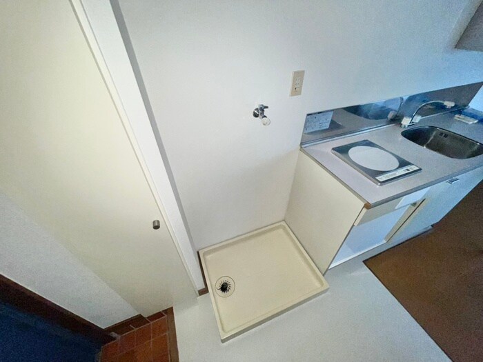 物件内観写真20　(洗濯機置場)