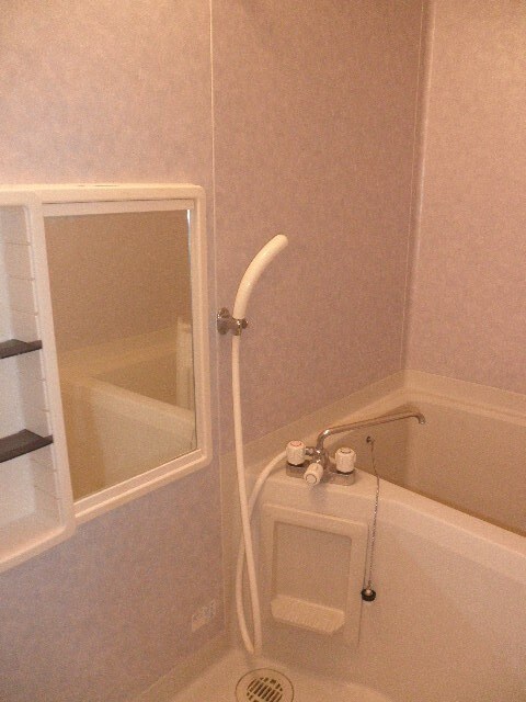 物件内観写真5　(バス／シャワールーム等)