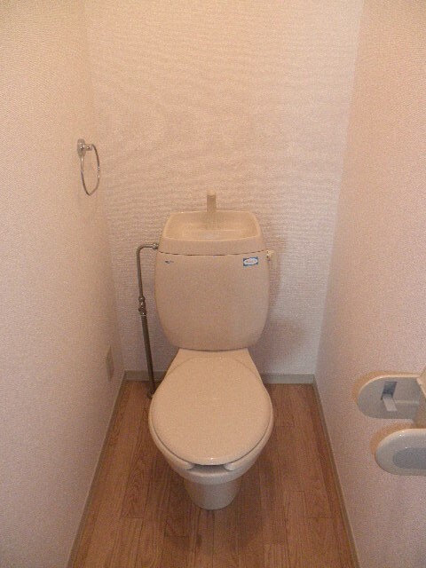 物件内観写真12　(トイレ)