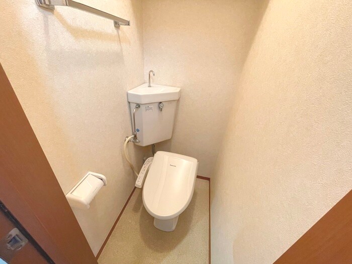 物件内観写真12　(トイレ)