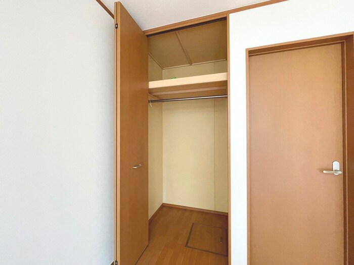 物件内観写真13　(収納)