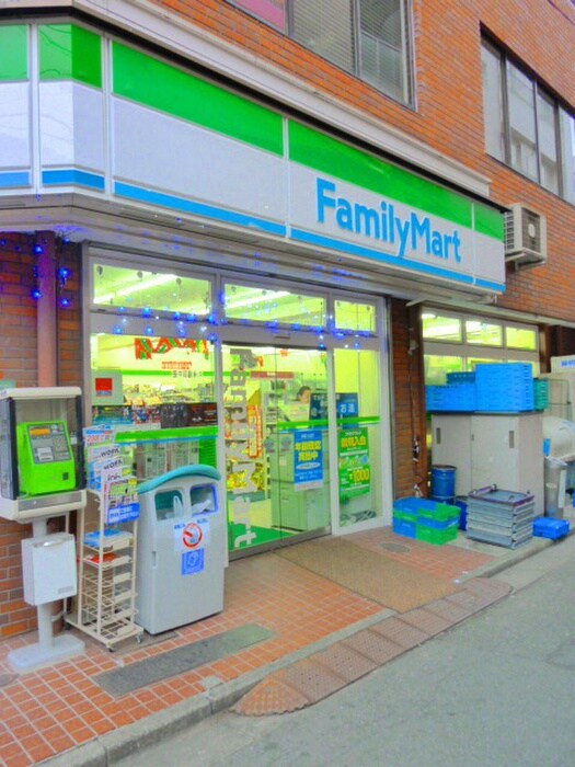 ファミリーマート