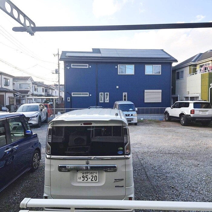 物件内観写真16　(室内からの展望)