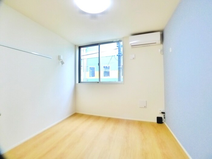 物件内観写真19　(居室)