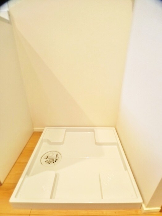 物件内観写真21　(洗濯機置場)