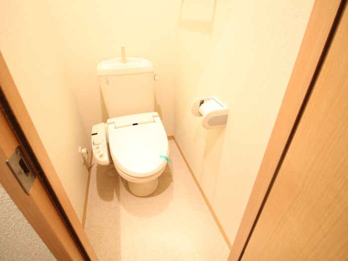 物件内観写真12　(トイレ)