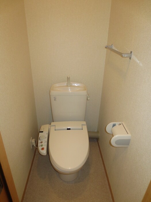 物件内観写真13　(トイレ)