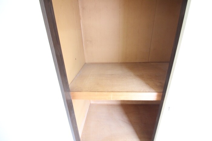 物件内観写真16　(収納)