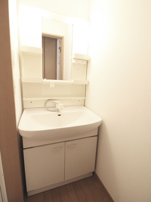 物件内観写真8　(洗面)