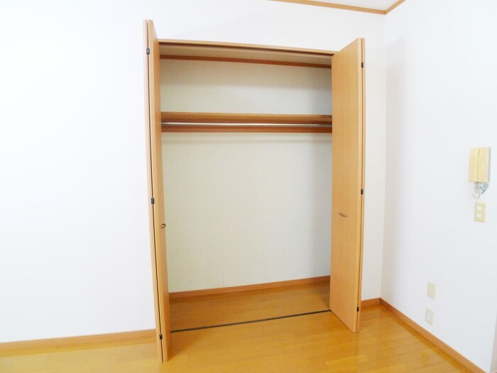 物件内観写真12　(収納)