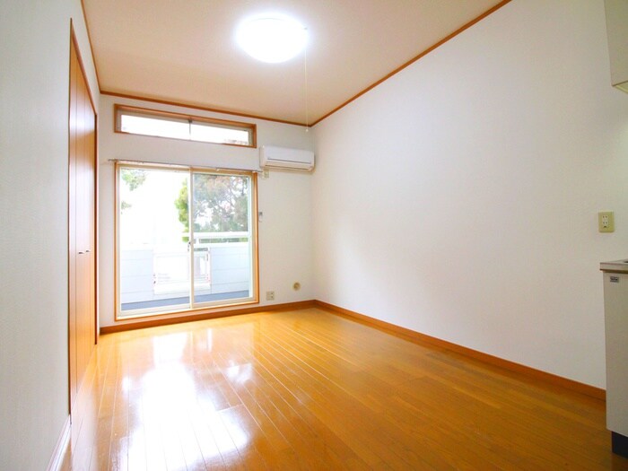 物件内観写真18　(居室)