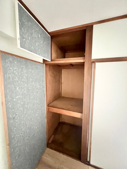 物件内観写真10　(収納)
