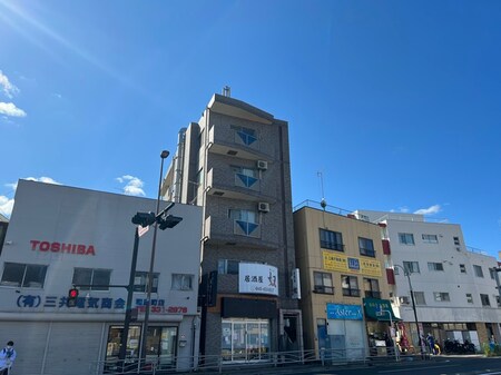 山中ビル外観写真