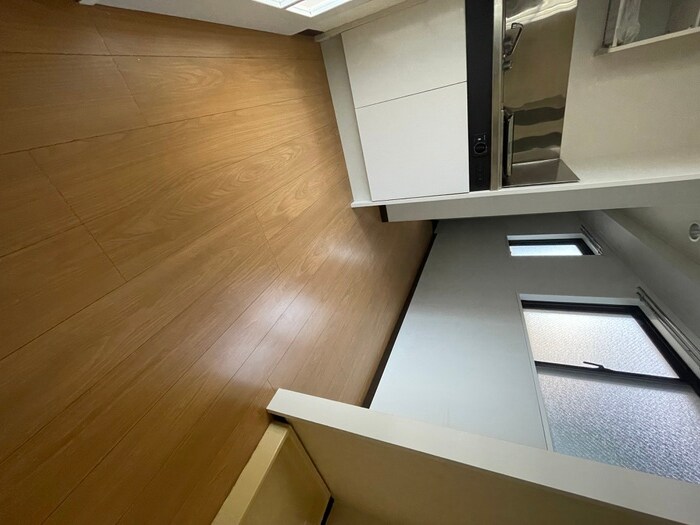 物件内観写真8　(廊下)