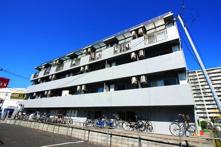 ｼｬﾝﾌﾞﾙ英美（草加4丁目）外観写真
