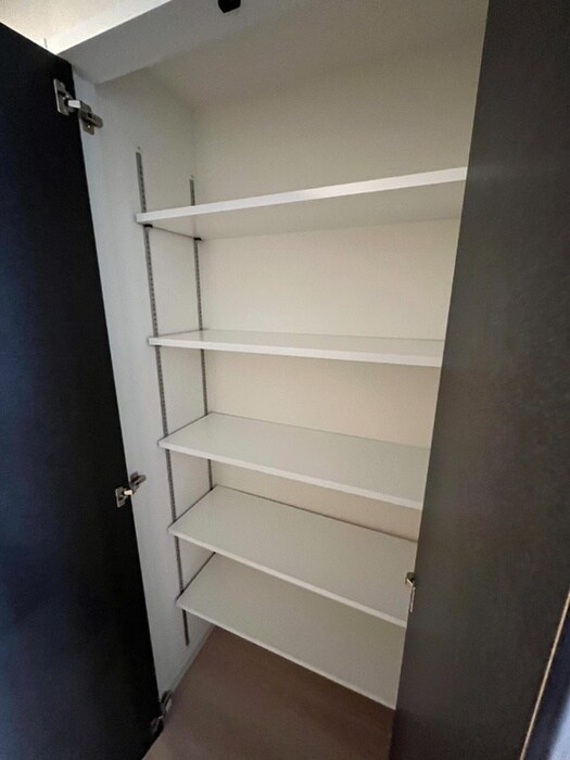 物件内観写真9　(収納)