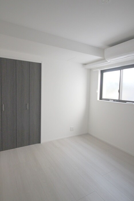 物件内観写真14　(居室)