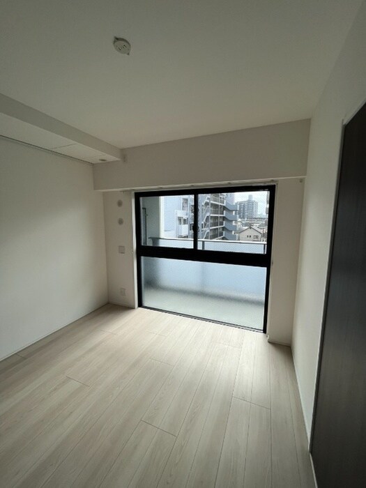 物件内観写真17　(室内からの展望)