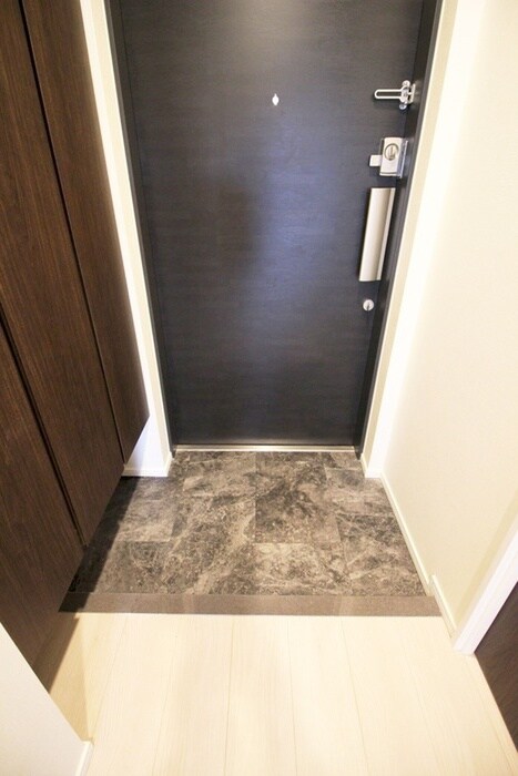 物件内観写真20　(玄関)